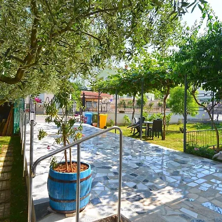 Fuer 6 Personen Ca 70 Qm In Pula, Istrien Istrische Riviera Apartment